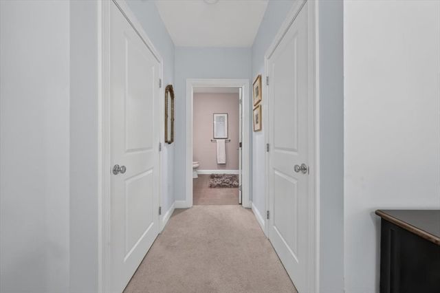 2 Longwood Lane 204, Hanover, MA 02339