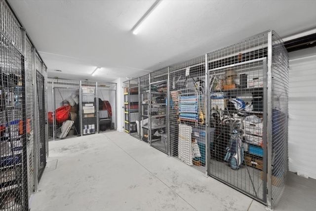 2 Longwood Lane 204, Hanover, MA 02339