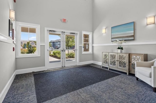 2 Longwood Lane 204, Hanover, MA 02339