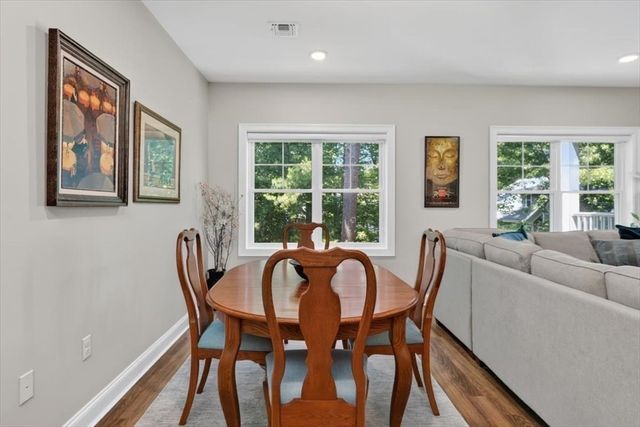 2 Longwood Lane 204, Hanover, MA 02339