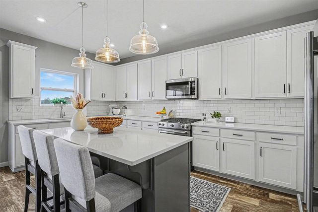 6106 Longhorn Trail, Stevensville, MI 49127