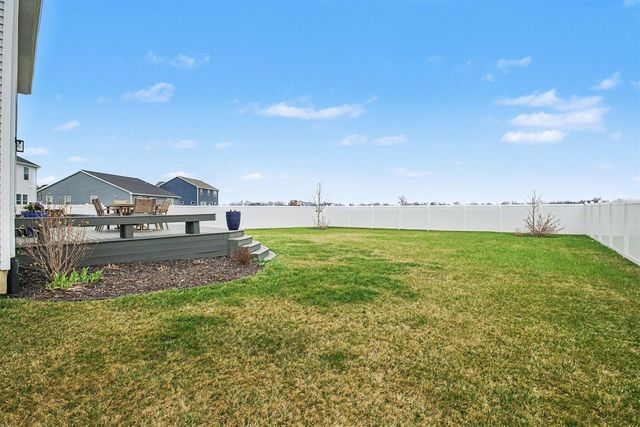 6106 Longhorn Trail, Stevensville, MI 49127