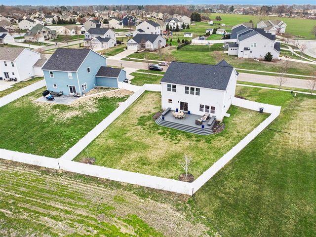 6106 Longhorn Trail, Stevensville, MI 49127