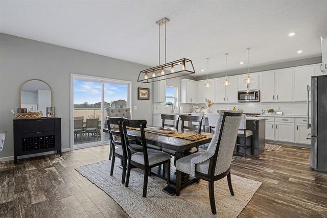 6106 Longhorn Trail, Stevensville, MI 49127