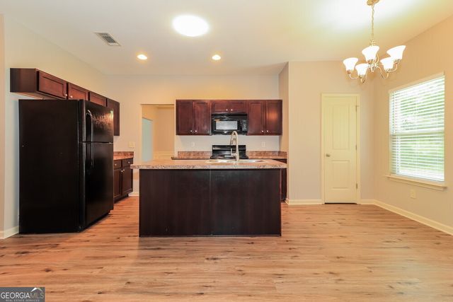 50 Vivid Lane, Dallas, GA 30132