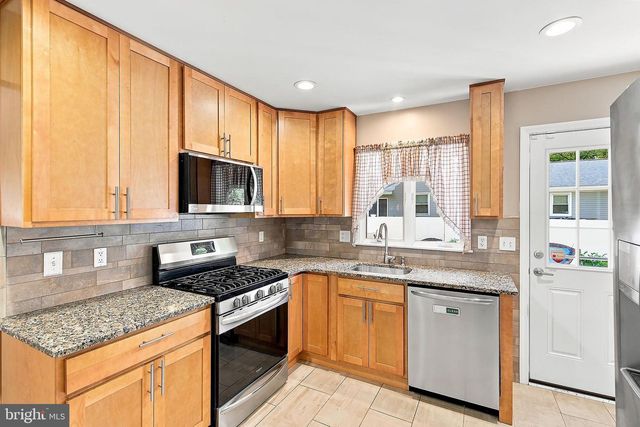2215 LONGWOOD DR, Forked River, NJ 08731