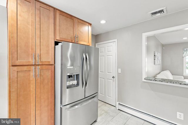 2215 LONGWOOD DR, Forked River, NJ 08731