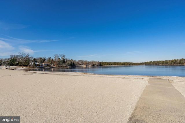 2215 LONGWOOD DR, Forked River, NJ 08731