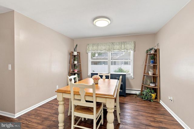 2215 LONGWOOD DR, Forked River, NJ 08731