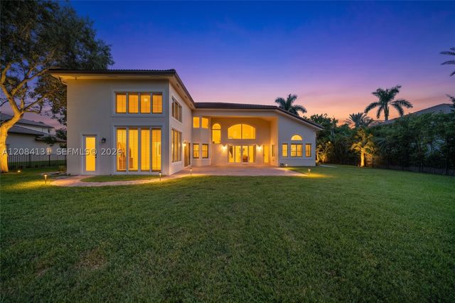 11406 Canyon Maple Blvd, Davie, FL 33330