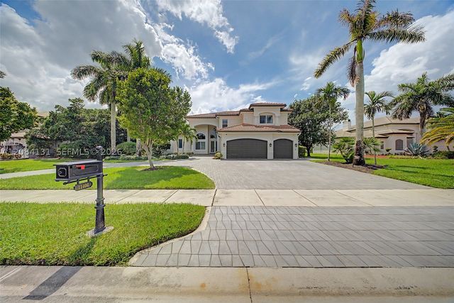 11406 Canyon Maple Blvd, Davie, FL 33330