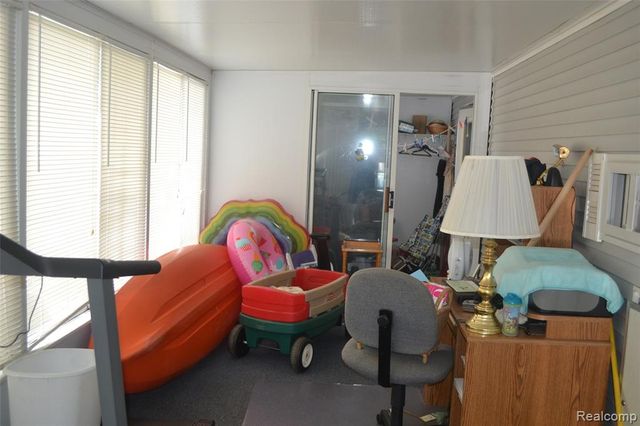 1140 S Ortonville Rd Unit 98 Road, Ortonville, MI 48462
