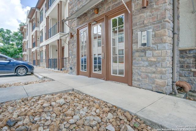 7342 Oak Manor Dr Apt 4210, San Antonio, TX 78229