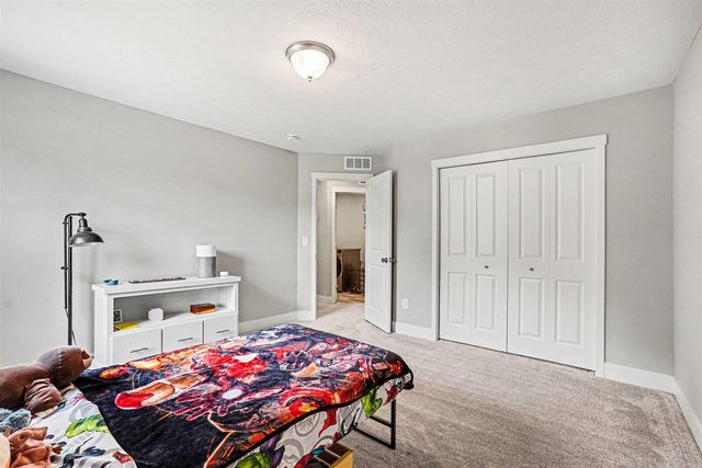5927 Boxthorn Trail, Kalamazoo, MI 49009
