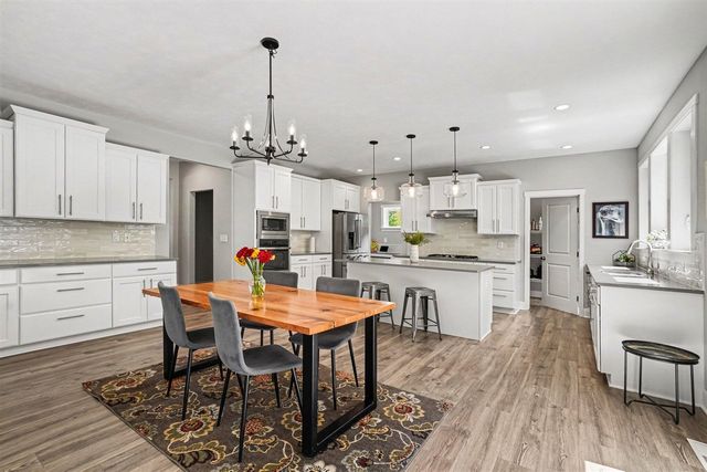 5927 Boxthorn Trail, Kalamazoo, MI 49009
