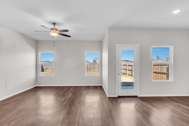 1124 Mission Creek, Longview, TX 75601