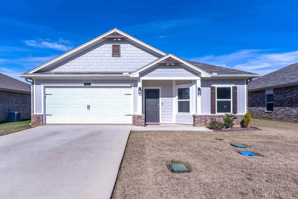 1124 Mission Creek, Longview, TX 75601