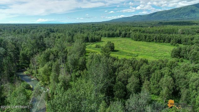 7063 N Champion Road, Wasilla, AK 99654