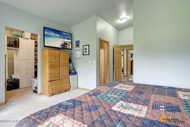 7063 N Champion Road, Wasilla, AK 99654