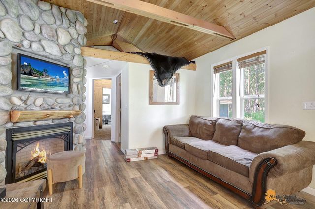 7063 N Champion Road, Wasilla, AK 99654