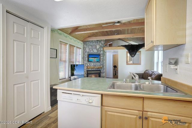 7063 N Champion Road, Wasilla, AK 99654
