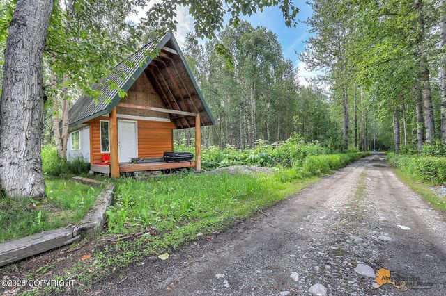 7063 N Champion Road, Wasilla, AK 99654