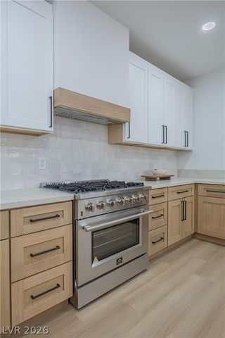 10982 Village Ridge Lane, Las Vegas, NV 89135