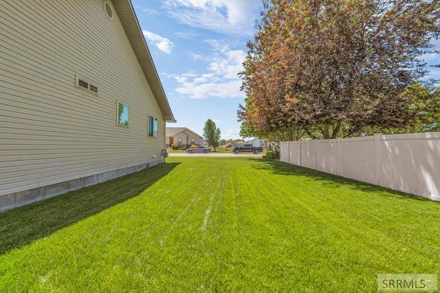 471 Woodbridge Street, Rexburg, ID 83440