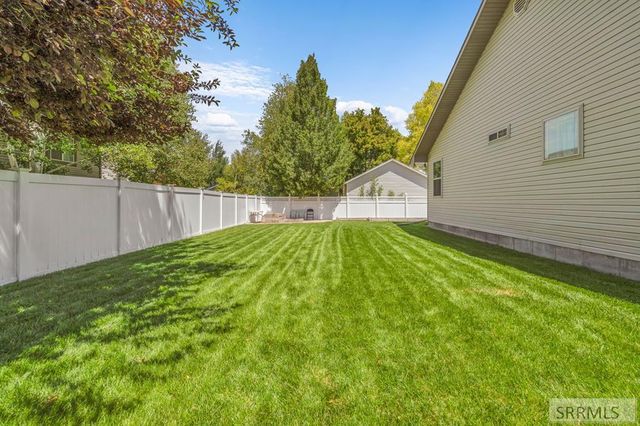 471 Woodbridge Street, Rexburg, ID 83440