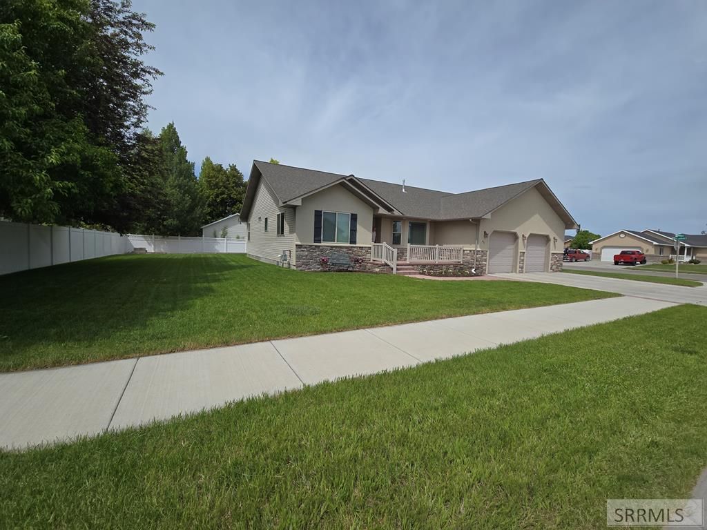 471 Woodbridge Street, Rexburg, ID 83440