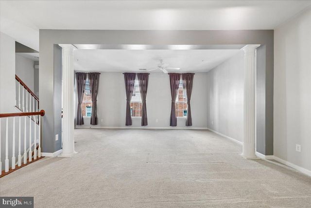 7481 BRUNSON CIR, Gainesville, VA 20155
