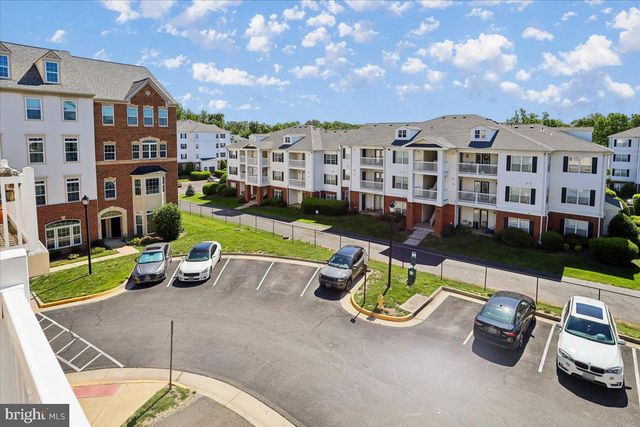 7481 BRUNSON CIR, Gainesville, VA 20155