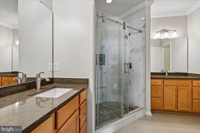 7481 BRUNSON CIR, Gainesville, VA 20155