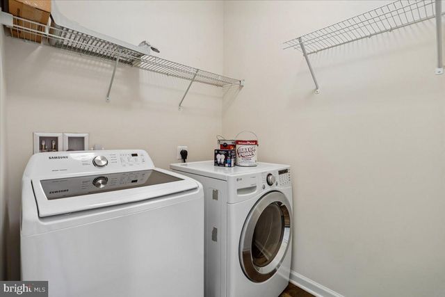 7481 BRUNSON CIR, Gainesville, VA 20155
