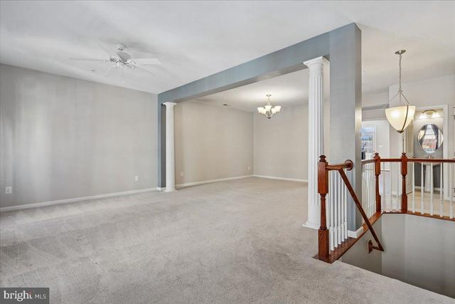 7481 BRUNSON CIR, Gainesville, VA 20155