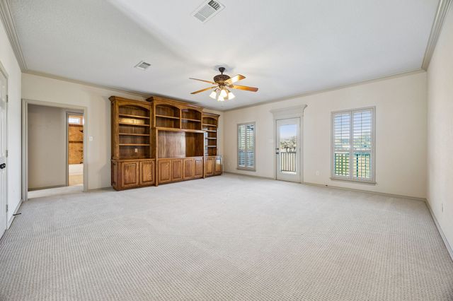837 Thomas Crossing Drive, Fort Worth, TX 76028