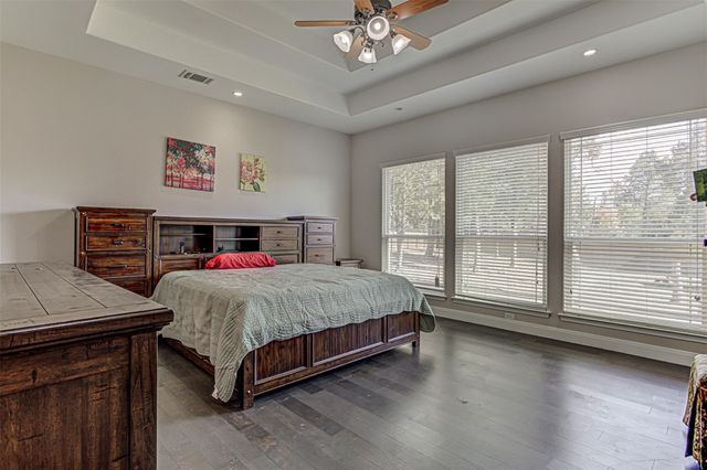 105 Arbors CIR, Elgin, TX 78621