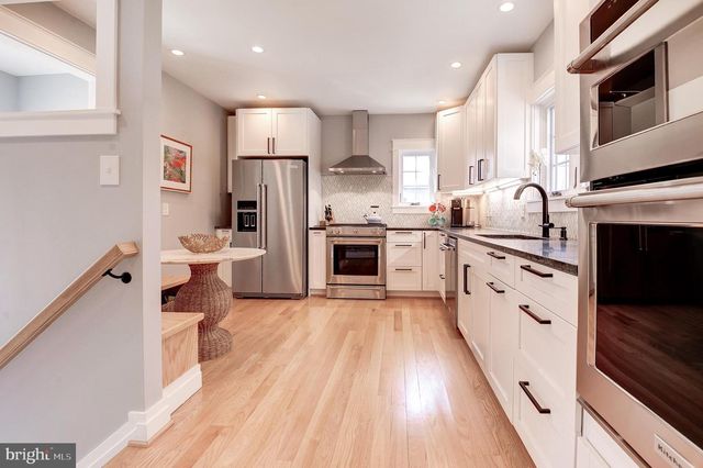 406 YALE DR, Alexandria, VA 22314