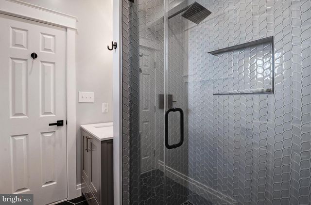 406 YALE DR, Alexandria, VA 22314