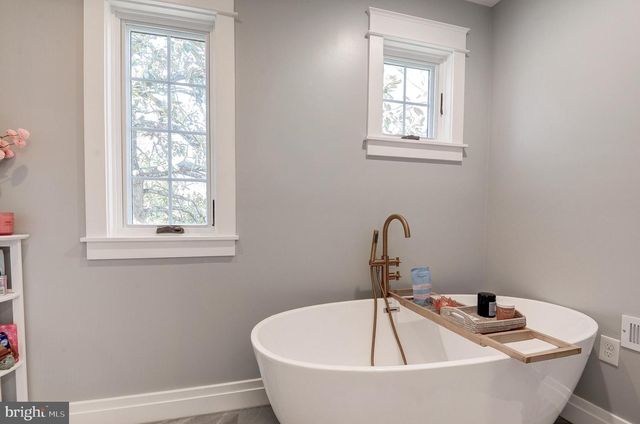 406 YALE DR, Alexandria, VA 22314