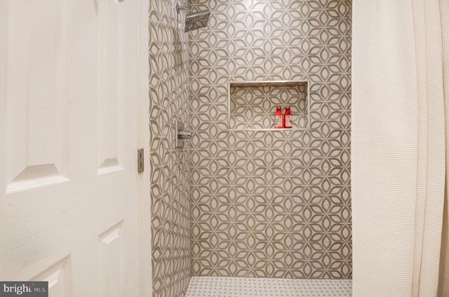 406 YALE DR, Alexandria, VA 22314