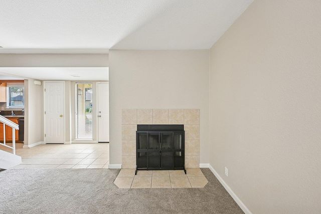 8501 Center Pkwy, Sacramento, CA 95823