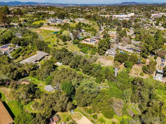 2824 Olive Hill Road, Fallbrook, CA 92028