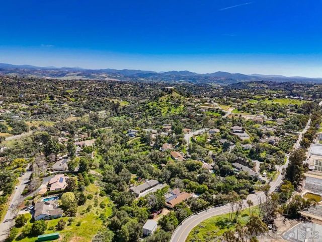 2824 Olive Hill Road, Fallbrook, CA 92028