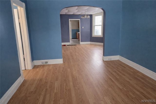 35 Shepard Street, Buffalo, NY 14212