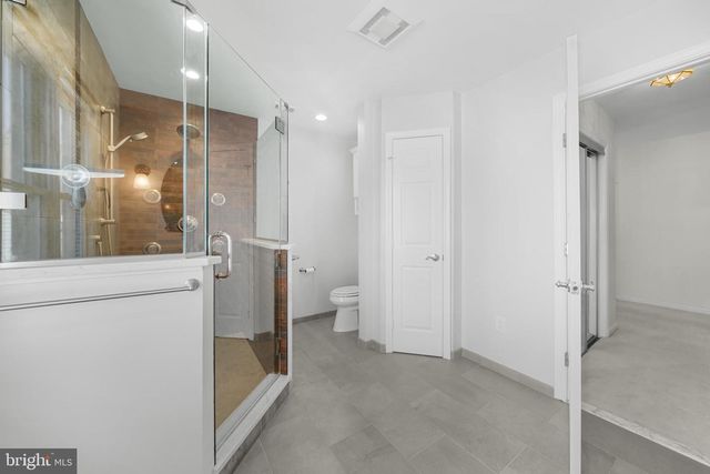 3402 WALNUT HILL CT, Falls Church, VA 22042