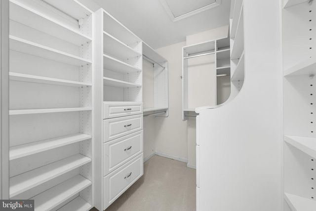 3402 WALNUT HILL CT, Falls Church, VA 22042