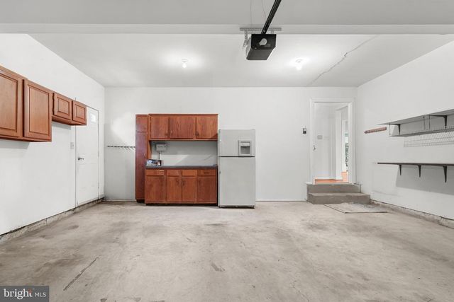 3402 WALNUT HILL CT, Falls Church, VA 22042