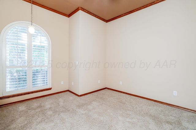 7712 Pineridge Drive, Amarillo, TX 79119