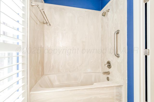 7712 Pineridge Drive, Amarillo, TX 79119